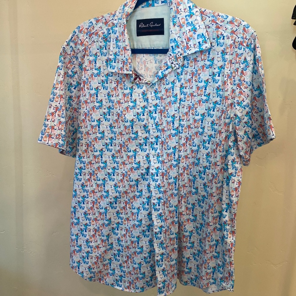 Super cool cocktail Robert Graham short sleeve button down shirt, size 2XL.